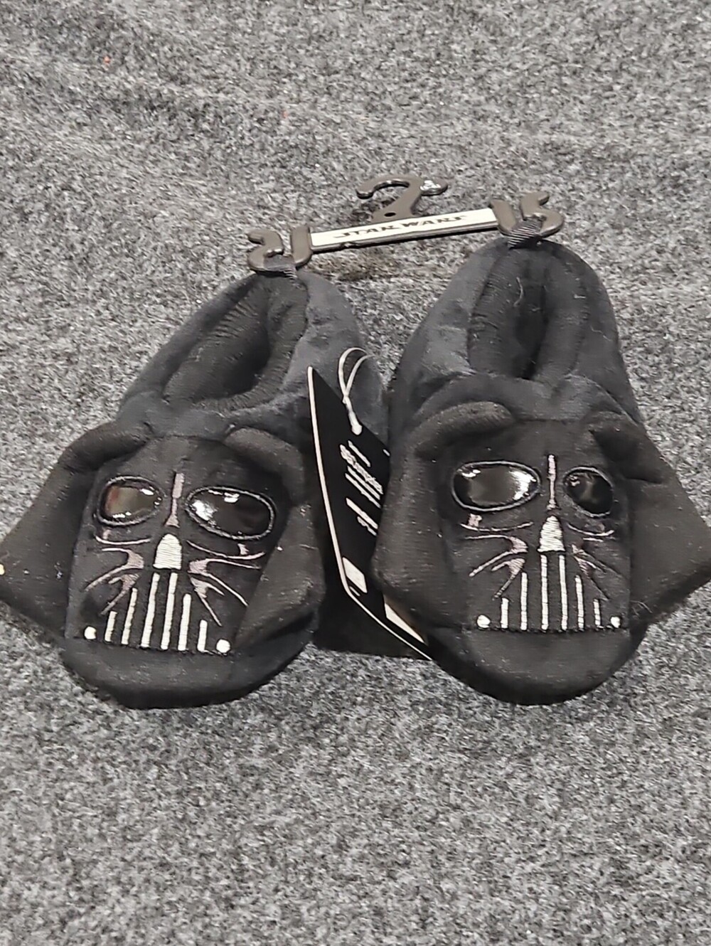 Star Wars, Disney Kids Slippers Darth Vader Size 5-6 New With Tags
